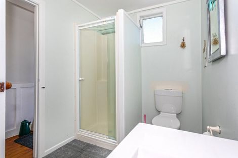 Photo of property in 211 Tui Road, Whangamata, 3620