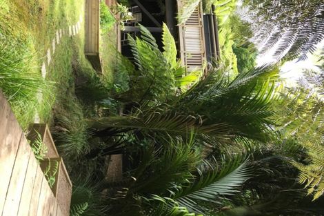 Photo of property in 25 Kennedy Avenue, Forrest Hill, Auckland, 0620