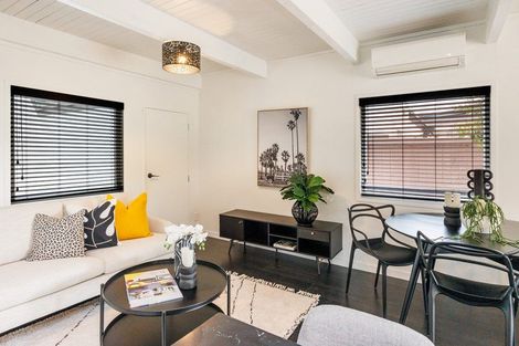 Photo of property in 41 Manuka Street, Hokowhitu, Palmerston North, 4410