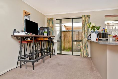 Photo of property in 21 Paterson Street, Frankton, Hamilton, 3204
