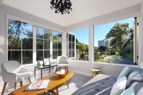 Photo of property in 376 Trafalgar Square, Nelson, 7010