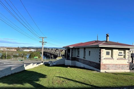 Photo of property in 1 Cromer Street, Balclutha, 9230