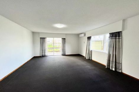 Photo of property in 7 Sequoia Place, Sunnynook, Auckland, 0620