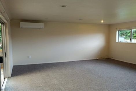 Photo of property in 27 Burndale Terrace, Manurewa, Auckland, 2102