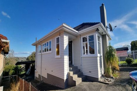 Photo of property in 27 Tiverton Road, Avondale, Auckland, 0600
