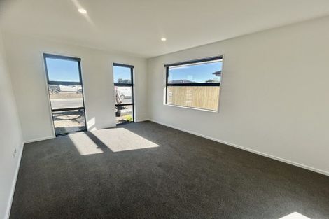 Photo of property in 10 Mehrtens Crescent, Woodend, 7691