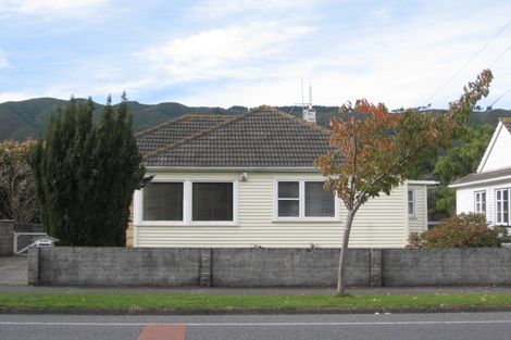 Photo of property in 216 Naenae Road, Naenae, Lower Hutt, 5011