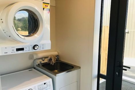 Photo of property in 1/25 Thackeray Street, Hamilton Lake, Hamilton, 3204