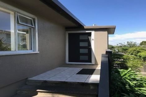 Photo of property in 1/80 Seaview Road, Castor Bay, Auckland, 0620