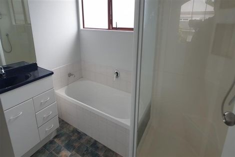 Photo of property in 8 Myrtle Street, Morningside, Auckland, 1022