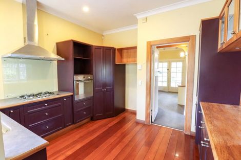 Photo of property in 177 Fitzherbert Avenue, West End, Palmerston North, 4410