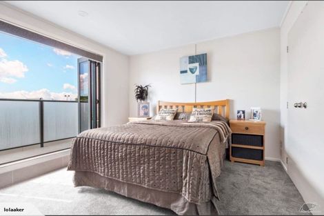 Photo of property in 2/9 Freeman Way, Manukau, Auckland, 2104