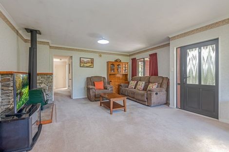Photo of property in 303 Pahiatua Aokautere Road, Aokautere, Palmerston North, 4471