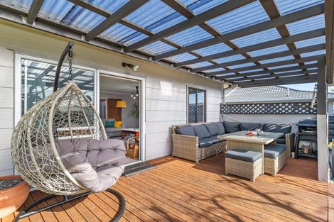 Photo of property in 9 Martin Harvey Street, Levin, 5510