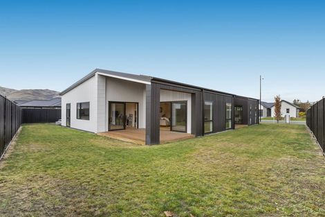 Photo of property in 4 Smitham Drive, Cromwell, 9310