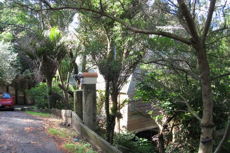 Photo of property in 281 Huia Road, Titirangi, Auckland, 0604