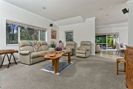 Photo of property in 11 Fendalton Place, Hatfields Beach, Orewa, 0931