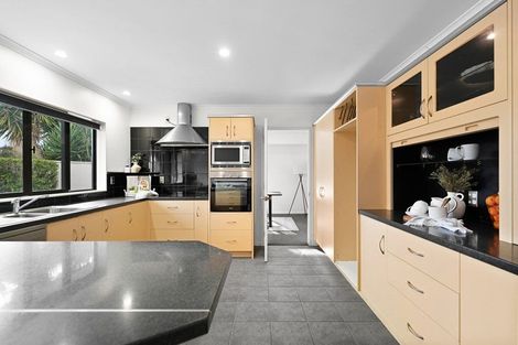 Photo of property in 23 Callum Brae Drive, Rototuna, Hamilton, 3210