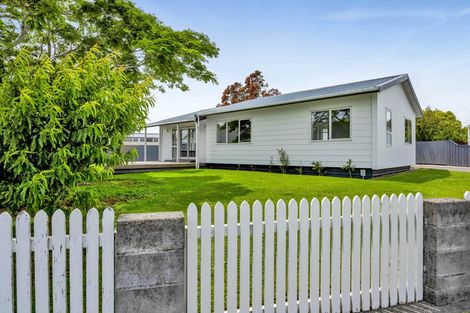 Photo of property in 4 Maralyn Place, Bell Block, New Plymouth, 4312