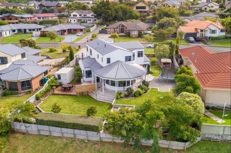 Photo of property in 3 Birkinshaw Grove, Riverstone Terraces, Upper Hutt, 5018