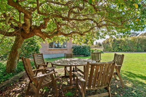 Photo of property in 620 Western Lake Road, Western Lake, Featherston, 5773