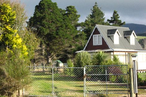 Photo of property in 54 Beach Road, Long Beach, Port Chalmers, 9081