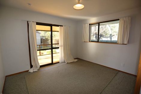 Photo of property in 56 Royal Park Drive, Parklands, Christchurch, 8083