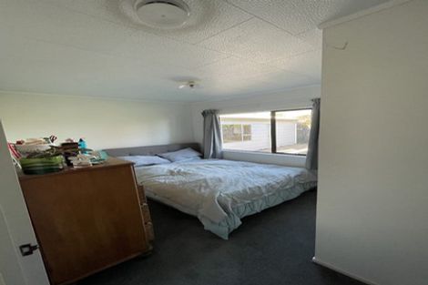 Photo of property in 22 Tawari Street, Inglewood, 4330