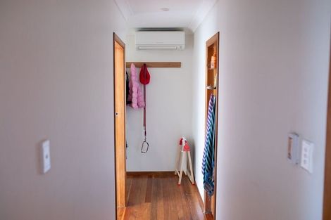 Photo of property in 3 Sunny Grove, Wainuiomata, Lower Hutt, 5014