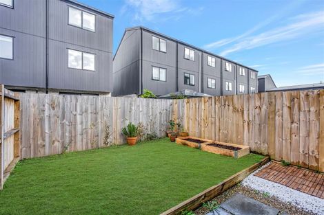 Photo of property in 12 Ivy Nola Way, Henderson, Auckland, 0612