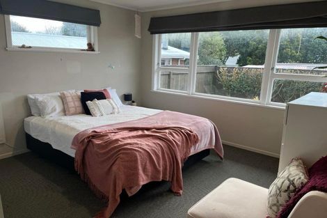 Photo of property in 22a Waiwera Place, Merrilands, New Plymouth, 4312