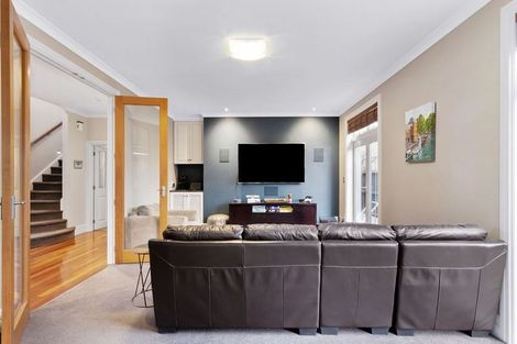 Photo of property in 45 Wroxton Terrace, Merivale, Christchurch, 8014