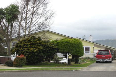 Photo of property in 7 Harlech Street, Levin, 5510