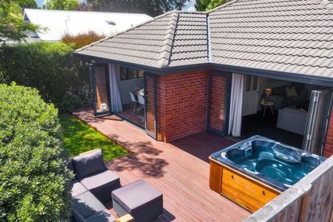 Photo of property in 20a Aylmer Street, Somerfield, Christchurch, 8024