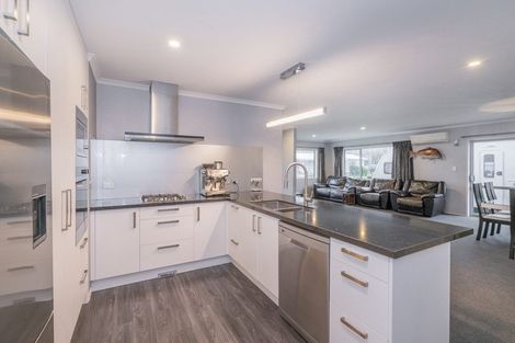 Photo of property in 36 Carina Way, Whitianga, 3510