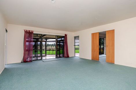 Photo of property in 185a Tipapakuku Road, Dannevirke, 4930