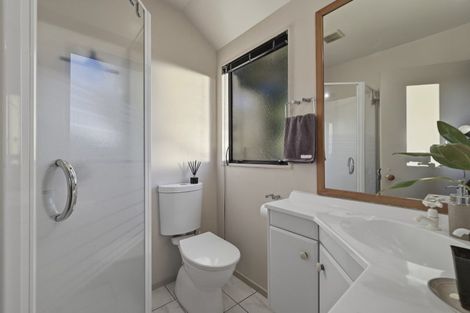 Photo of property in 29 Downing Place, Welcome Bay, Tauranga, 3112