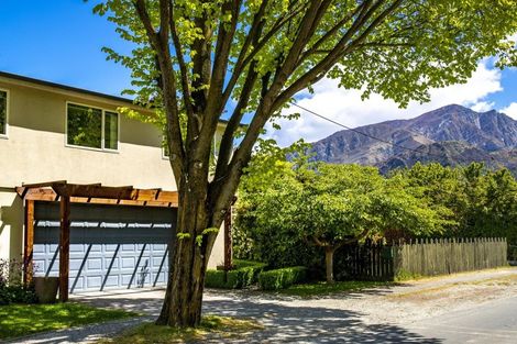 Photo of property in 56 Centennial Avenue, Arrowtown, 9302