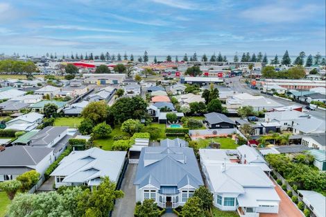 Photo of property in 63 Nelson Crescent, Napier South, Napier, 4110