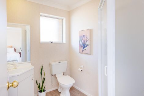 Photo of property in 71 Amberley Avenue, Highbury, Palmerston North, 4412