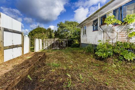 Photo of property in 2/22 Windy Ridge Road, Glenfield, Auckland, 0629