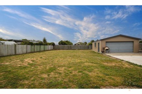 Photo of property in 15 Rhodes Street, Pareora, 7912