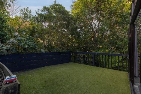 Photo of property in 25 Solander Place, Whitby, Porirua, 5024