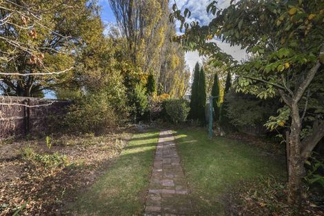 Photo of property in 25a Sayers Crescent, Ilam, Christchurch, 8041