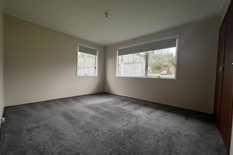 Photo of property in 4 Kilcar Place, Massey, Auckland, 0614