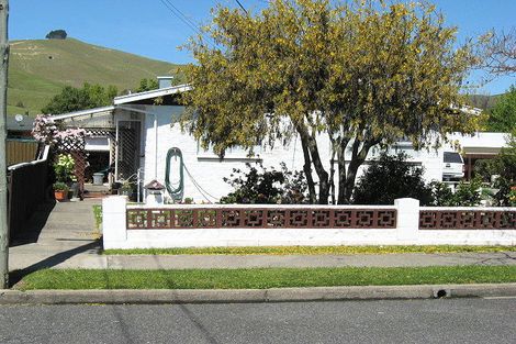 Photo of property in 14 Mckenzie Street, Witherlea, Blenheim, 7201