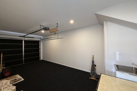 Photo of property in 13d John Walker Drive, Manurewa, Auckland, 2102
