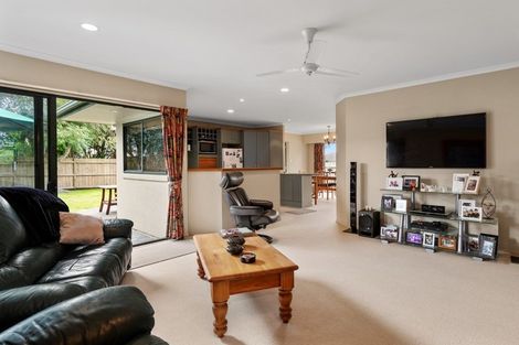 Photo of property in 127 Beaumaris Boulevard, Bethlehem, Tauranga, 3110