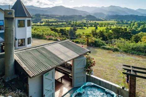 Photo of property in 695 East Takaka Road, East Takaka, Takaka, 7183