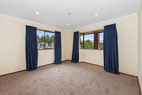 Photo of property in 43 Weld Street, Oxford, 7430